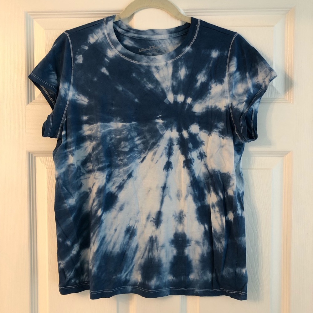 Universal Thread Tie Dye T-shirt